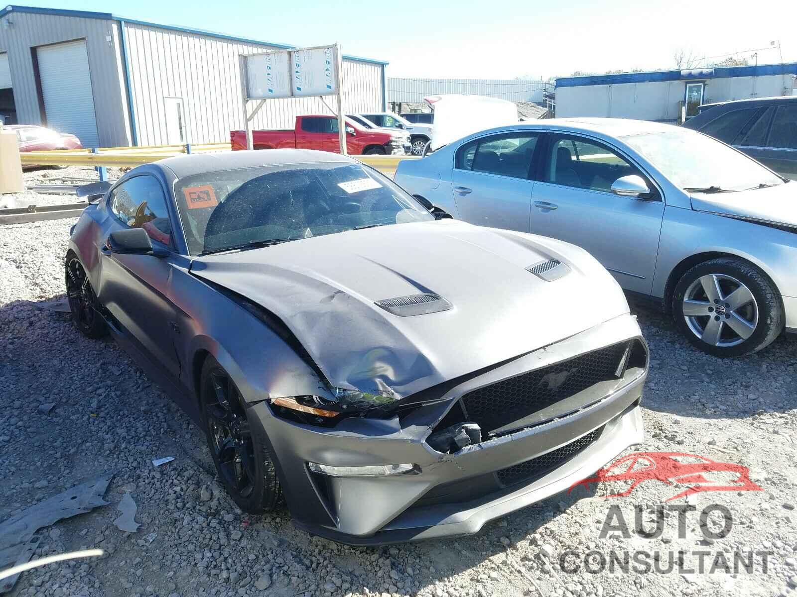 FORD MUSTANG 2018 - 1FA6P8CF8J5128968