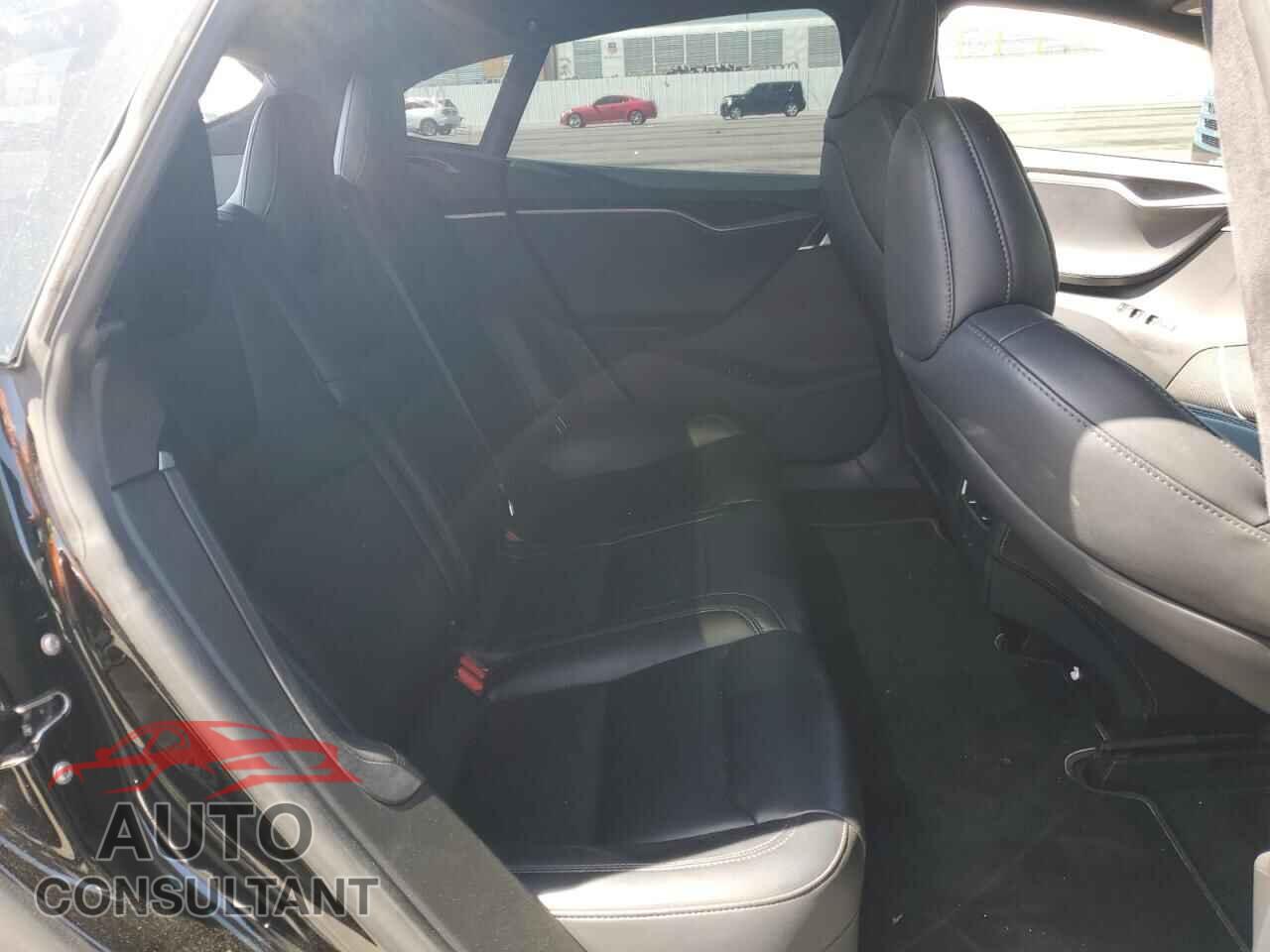 TESLA MODEL S 2020 - 5YJSA1E43LF415780