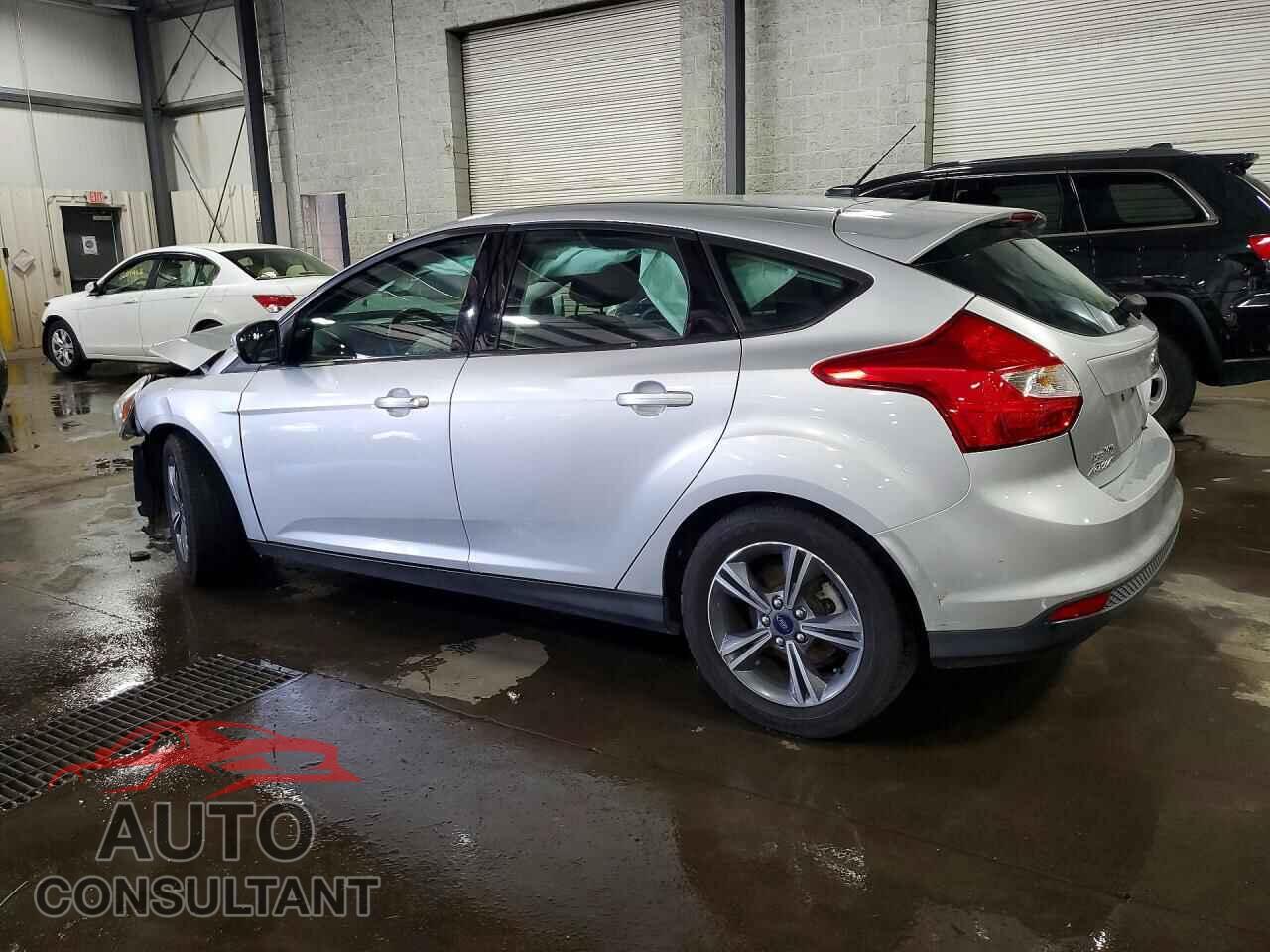 FORD FOCUS 2014 - 1FADP3K20EL375251
