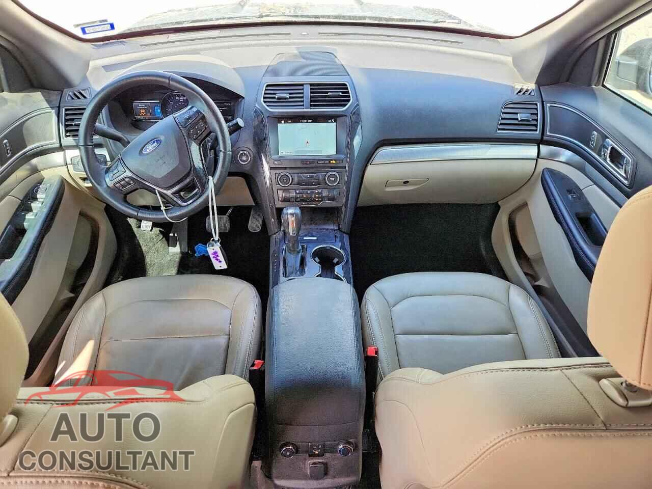 FORD EXPLORER 2018 - 1FM5K7D80JGB99600