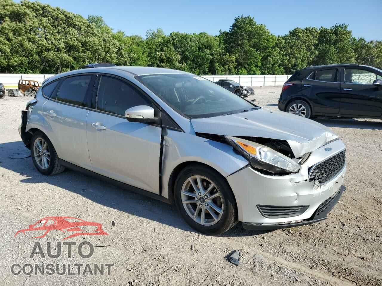 FORD FOCUS 2017 - 1FADP3K21HL235505