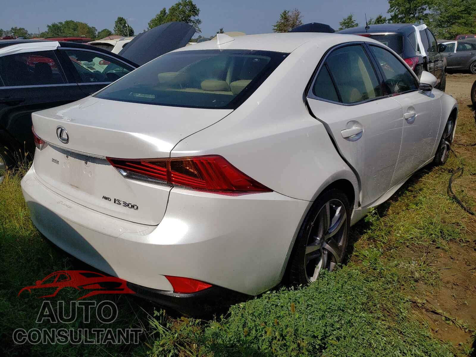 LEXUS IS 2017 - JTHCM1D27H5019256