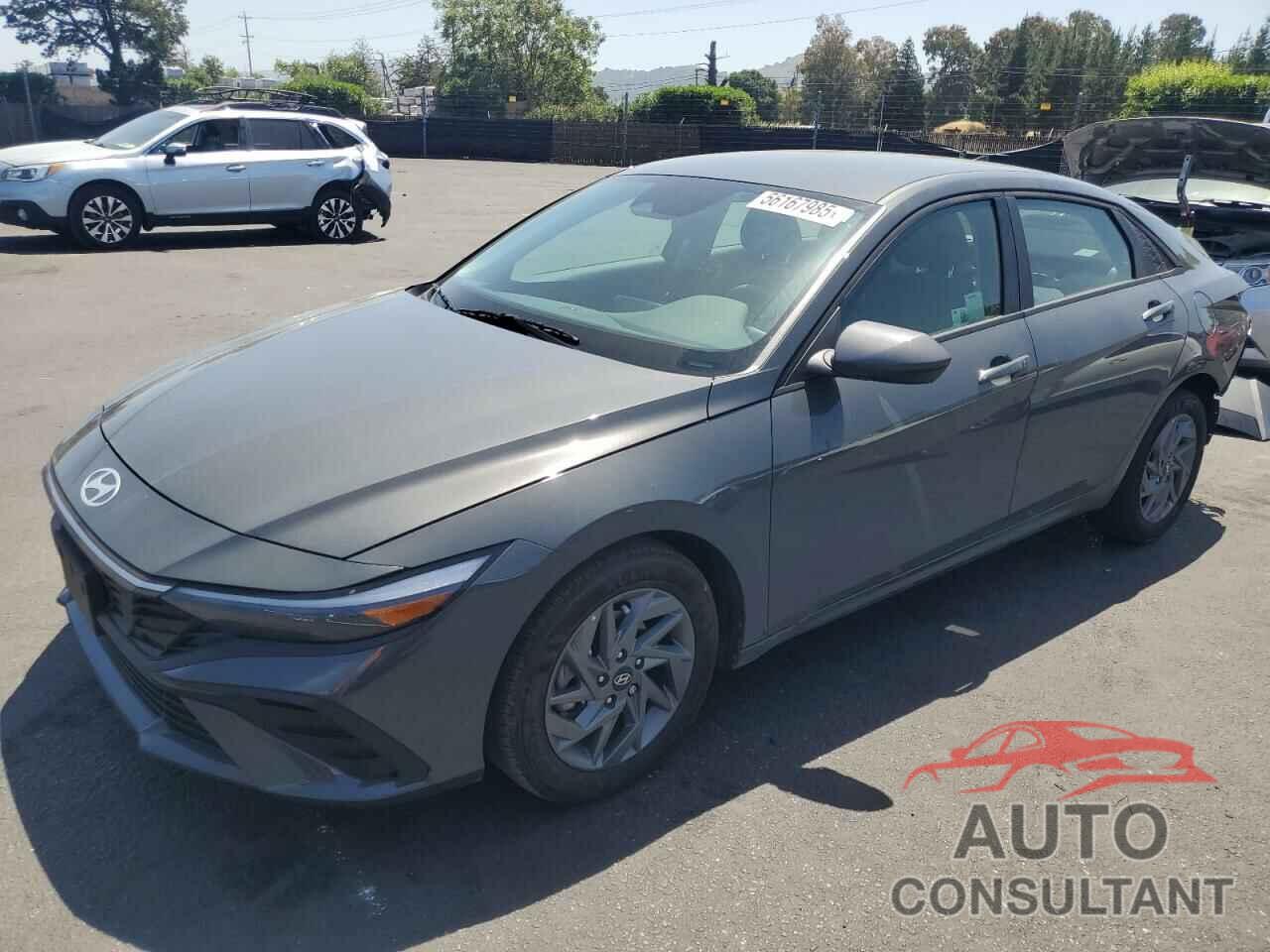 HYUNDAI ELANTRA 2024 - KMHLM4DJ3RU104785