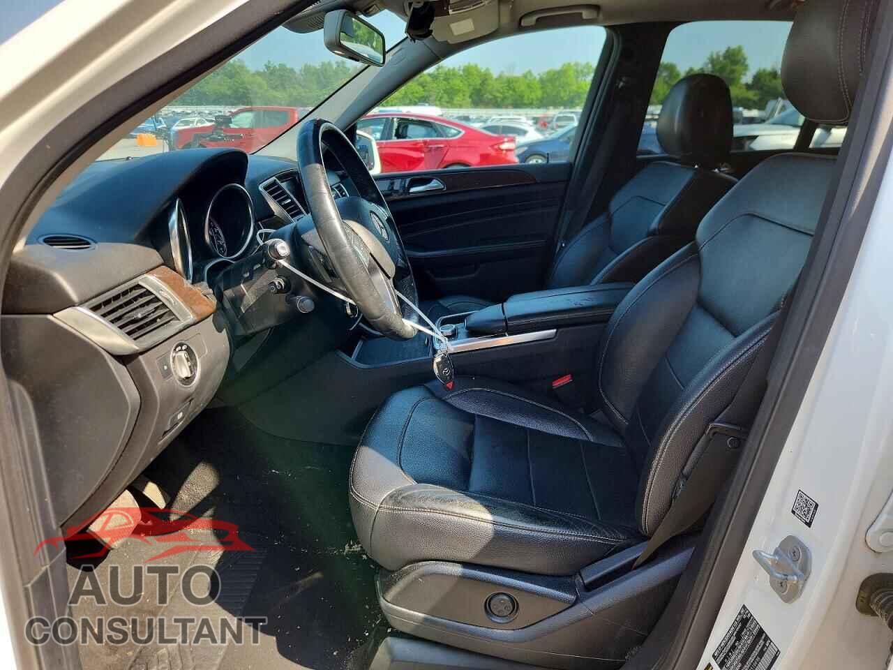 MERCEDES-BENZ M-CLASS 2015 - 4JGDA5HB0FA519498