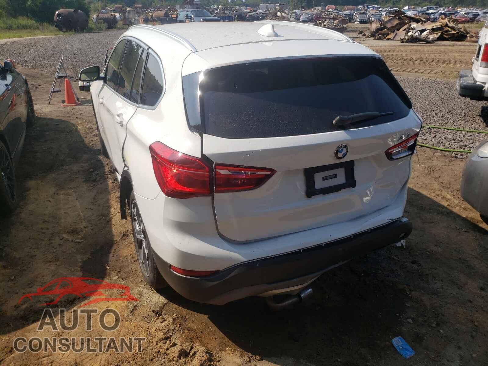 BMW X1 2018 - WBXHT3C3XJ5F89618