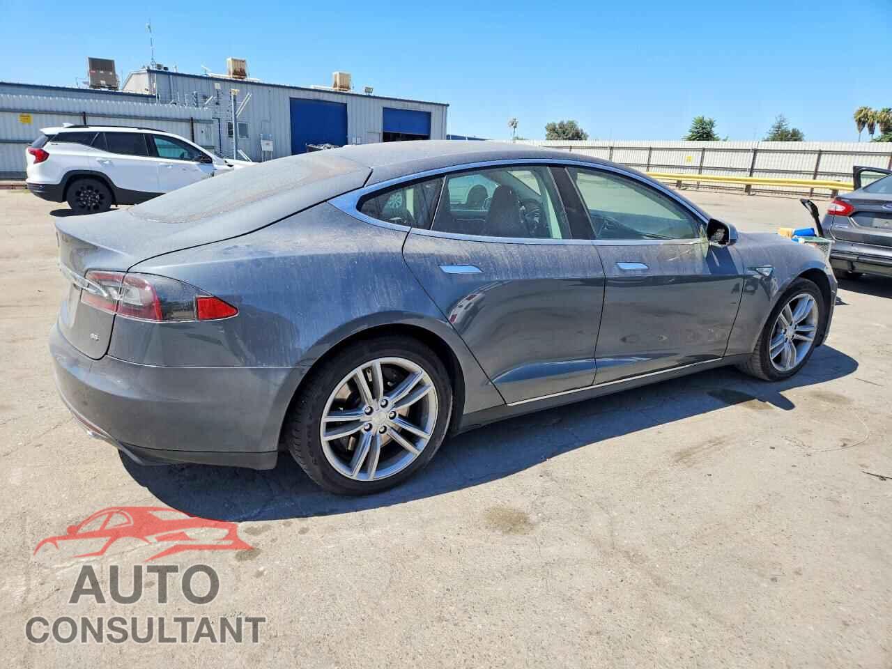 TESLA MODEL S 2013 - 5YJSA1DNXDFP05607