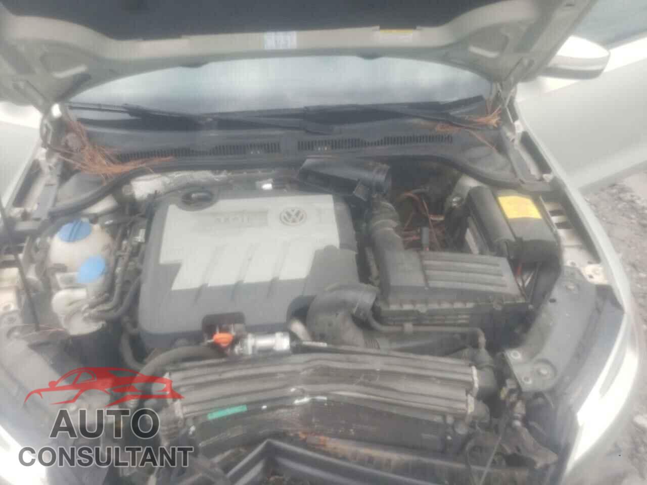 VOLKSWAGEN JETTA 2012 - 3VWLL7AJ3CM005096
