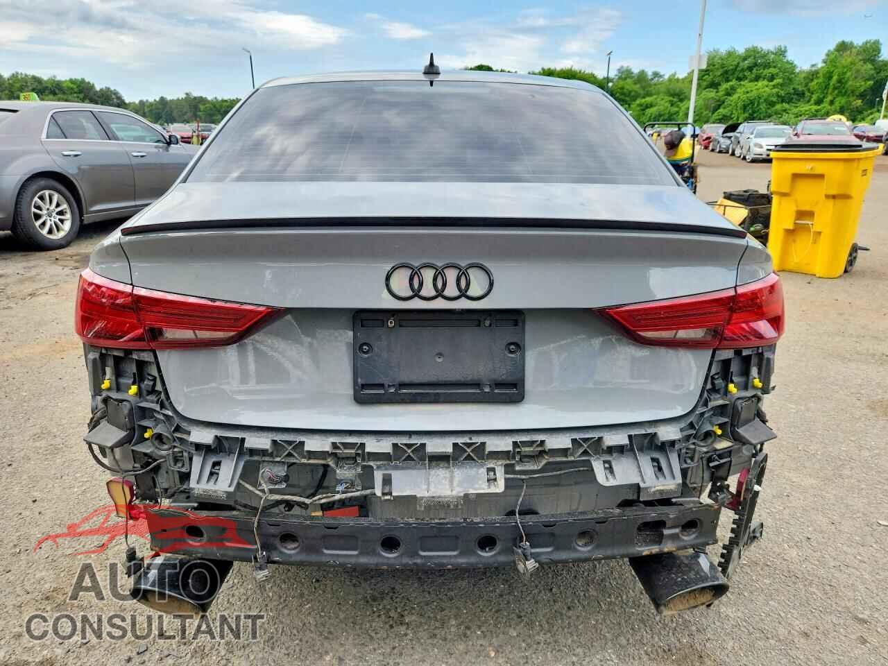 AUDI RS3 2018 - WUABWGFF8J1905614
