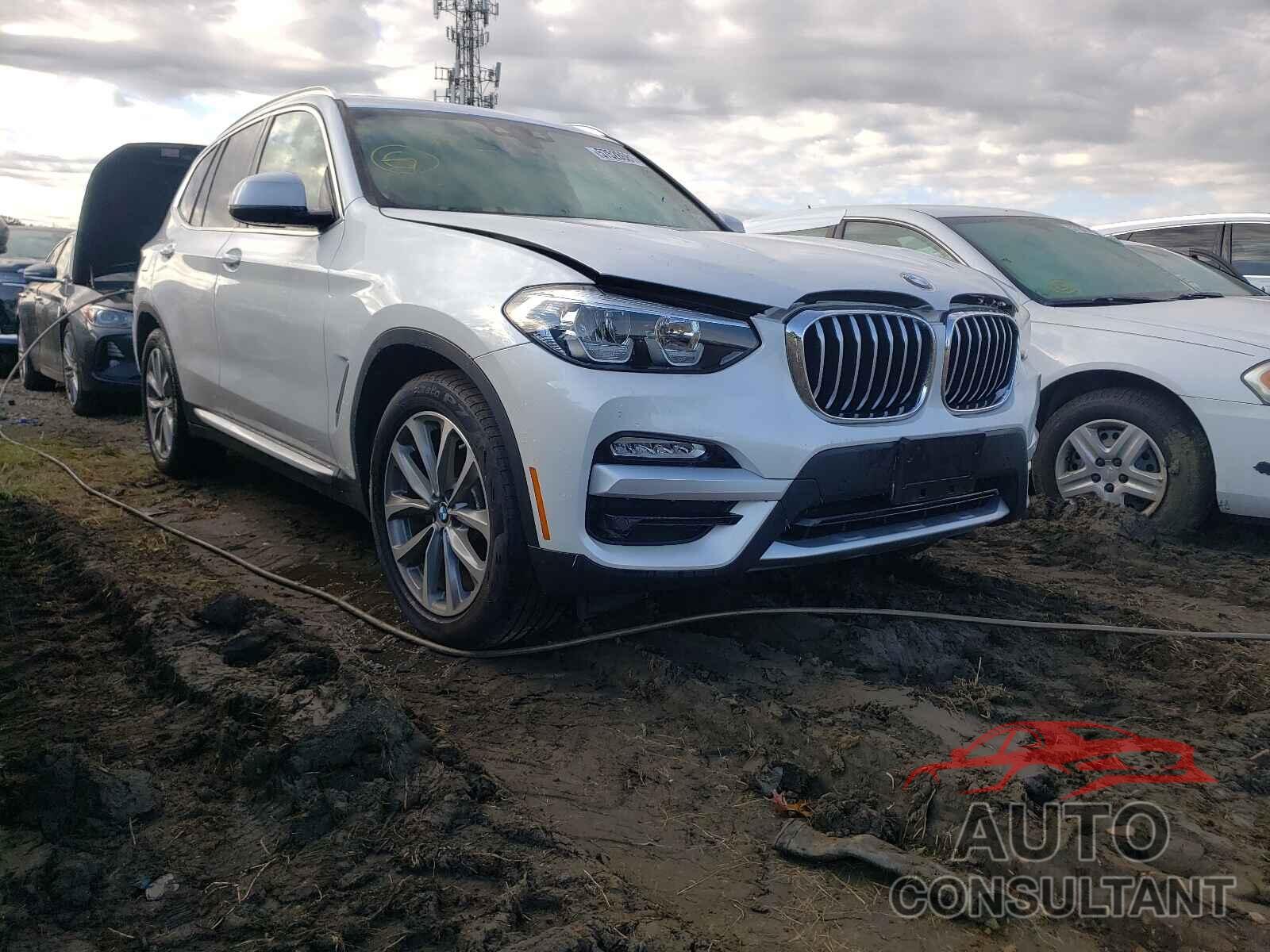 BMW X3 2018 - 5UXTR9C56JLD71602