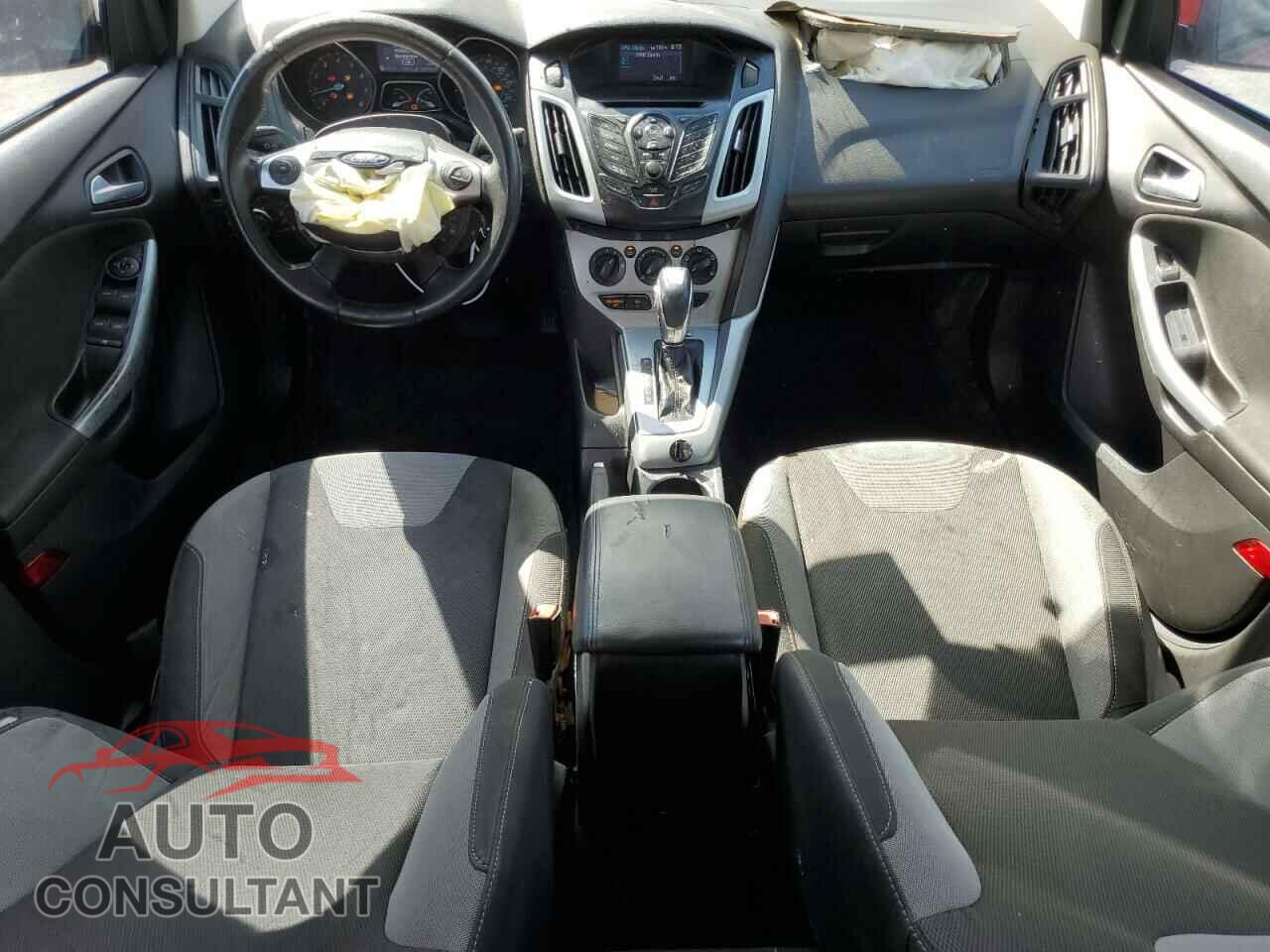 FORD FOCUS 2012 - 1FAHP3F27CL126504