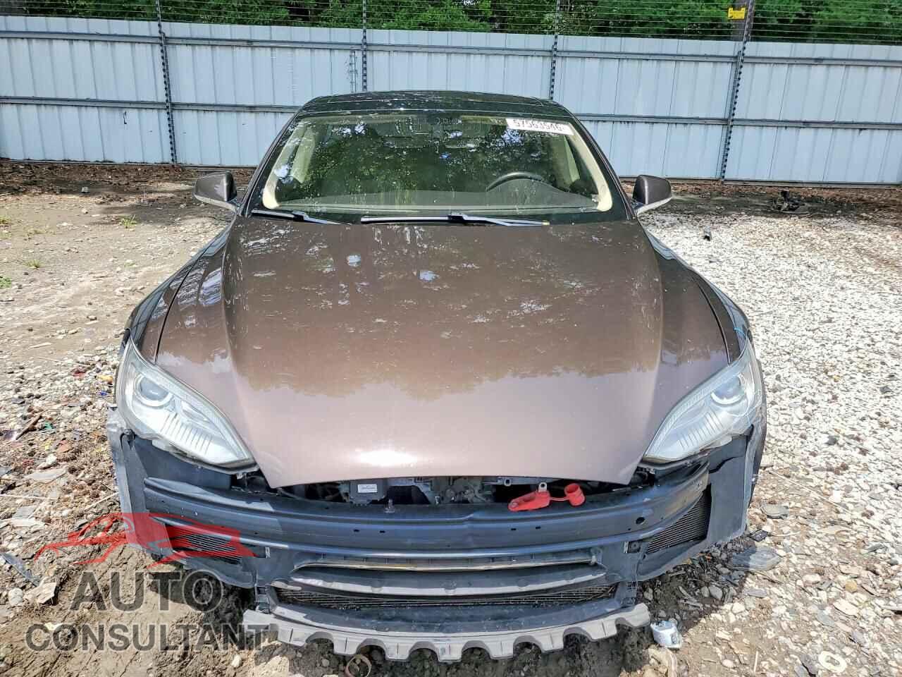 TESLA MODEL S 2013 - 5YJSA1CN0DFP22496