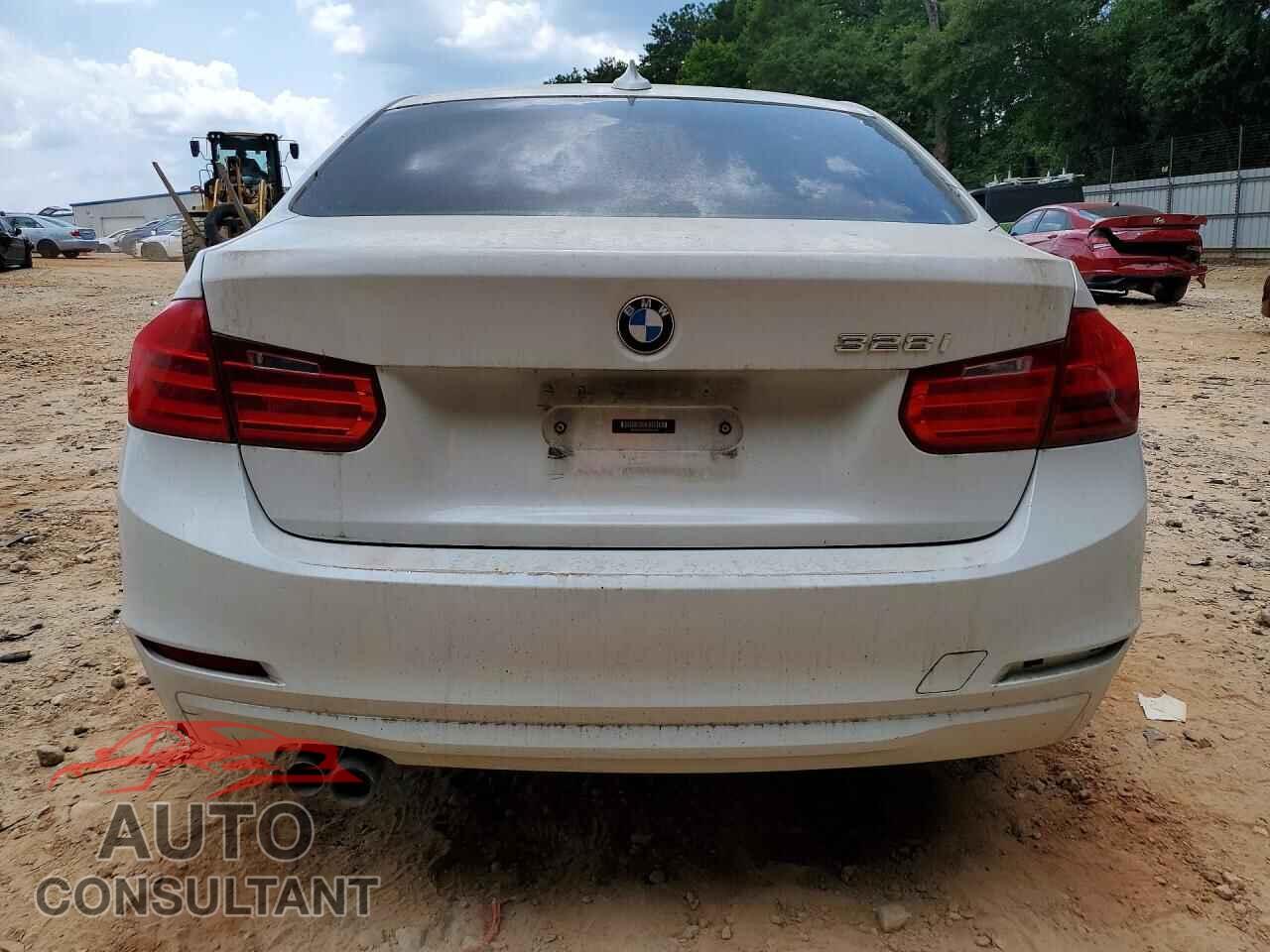 BMW 3 SERIES 2013 - WBA3A5C58DF600148