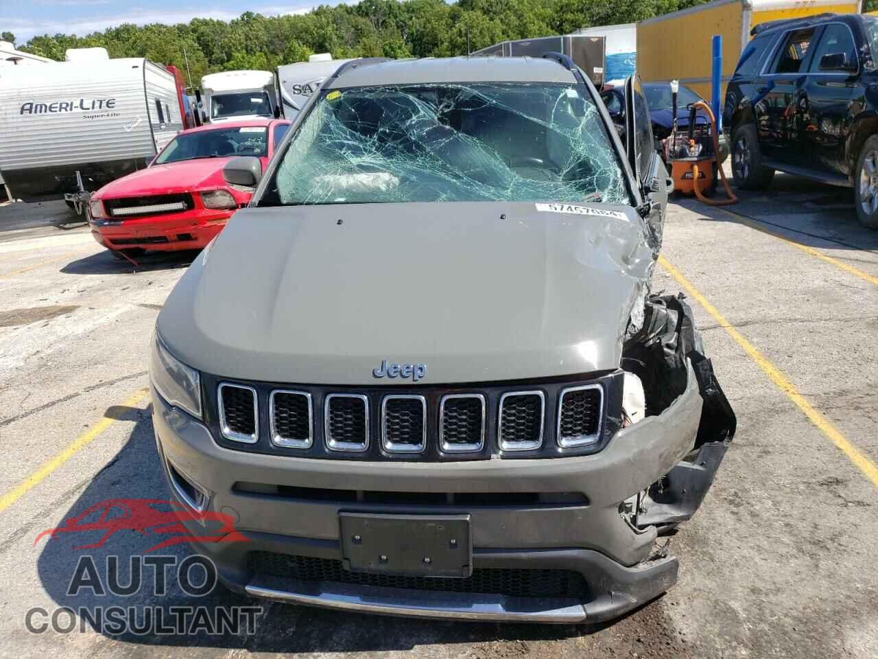 JEEP COMPASS 2019 - 3C4NJDCB1KT811447