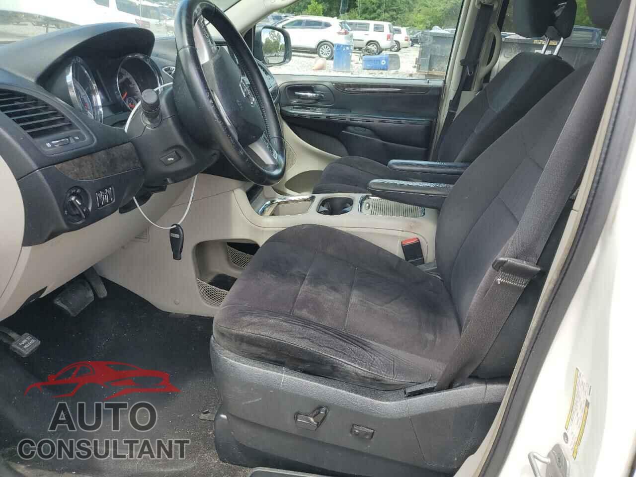 DODGE CARAVAN 2011 - 2D4RN5DG5BR689526