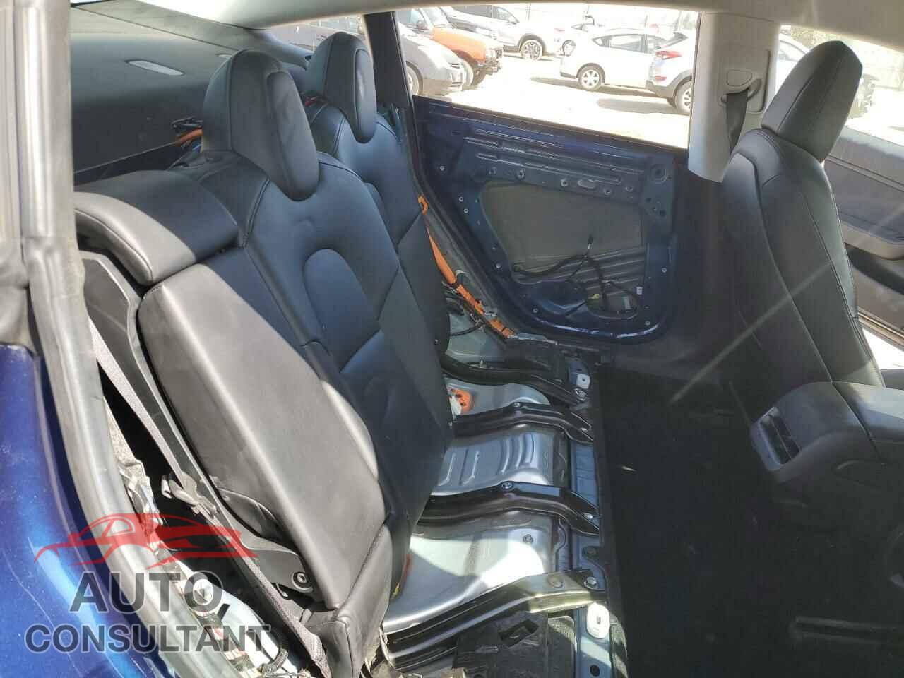 TESLA MODEL 3 2017 - 5YJ3E1EA8HF000198