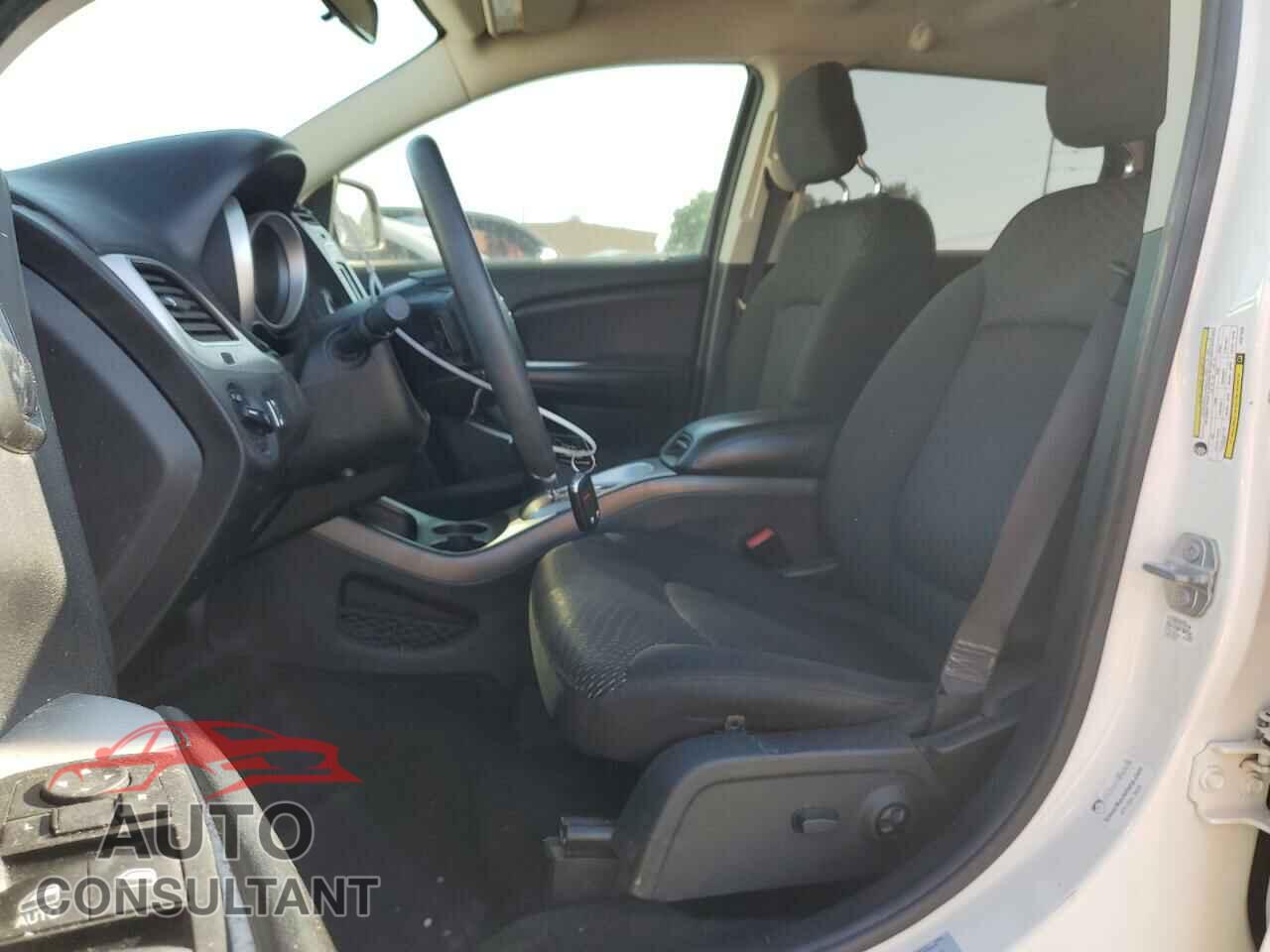 DODGE JOURNEY 2017 - 3C4PDCBG8HT571829