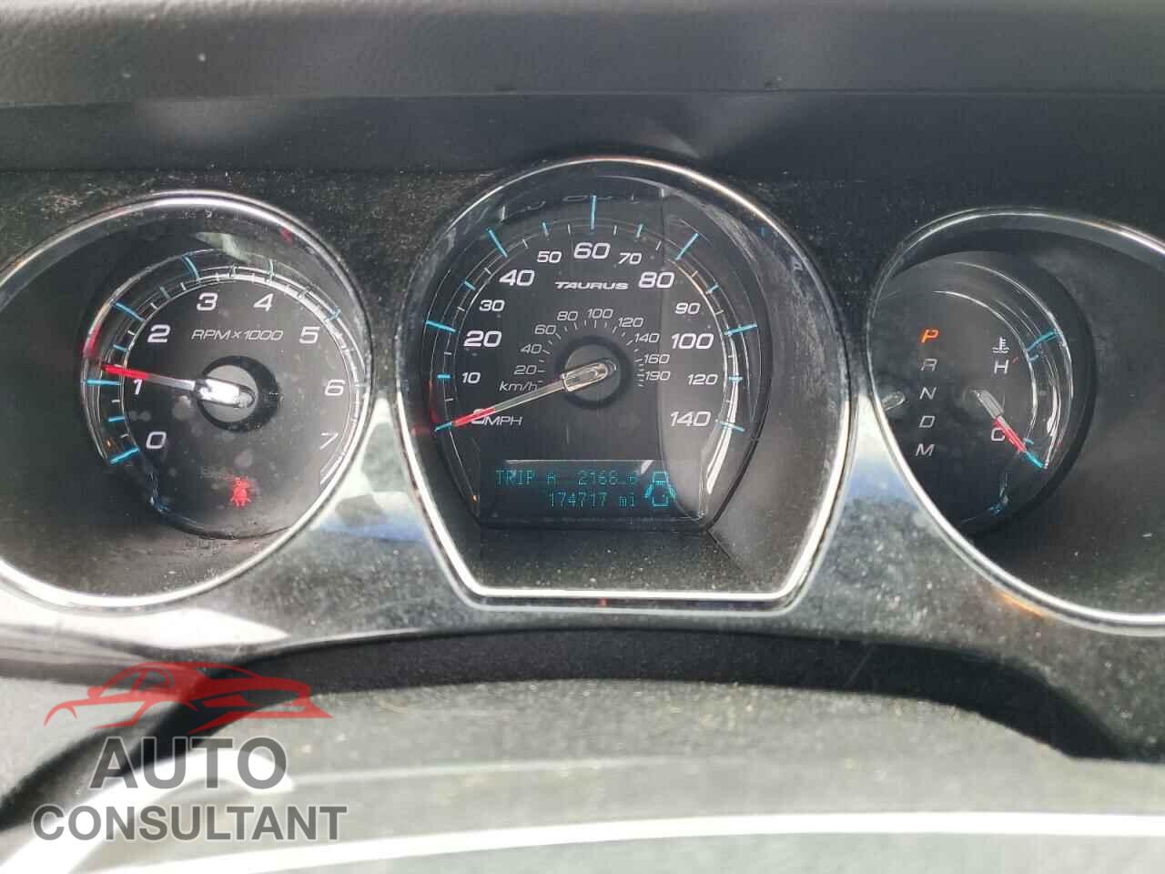 FORD TAURUS 2011 - 1FAHP2FW6BG159689