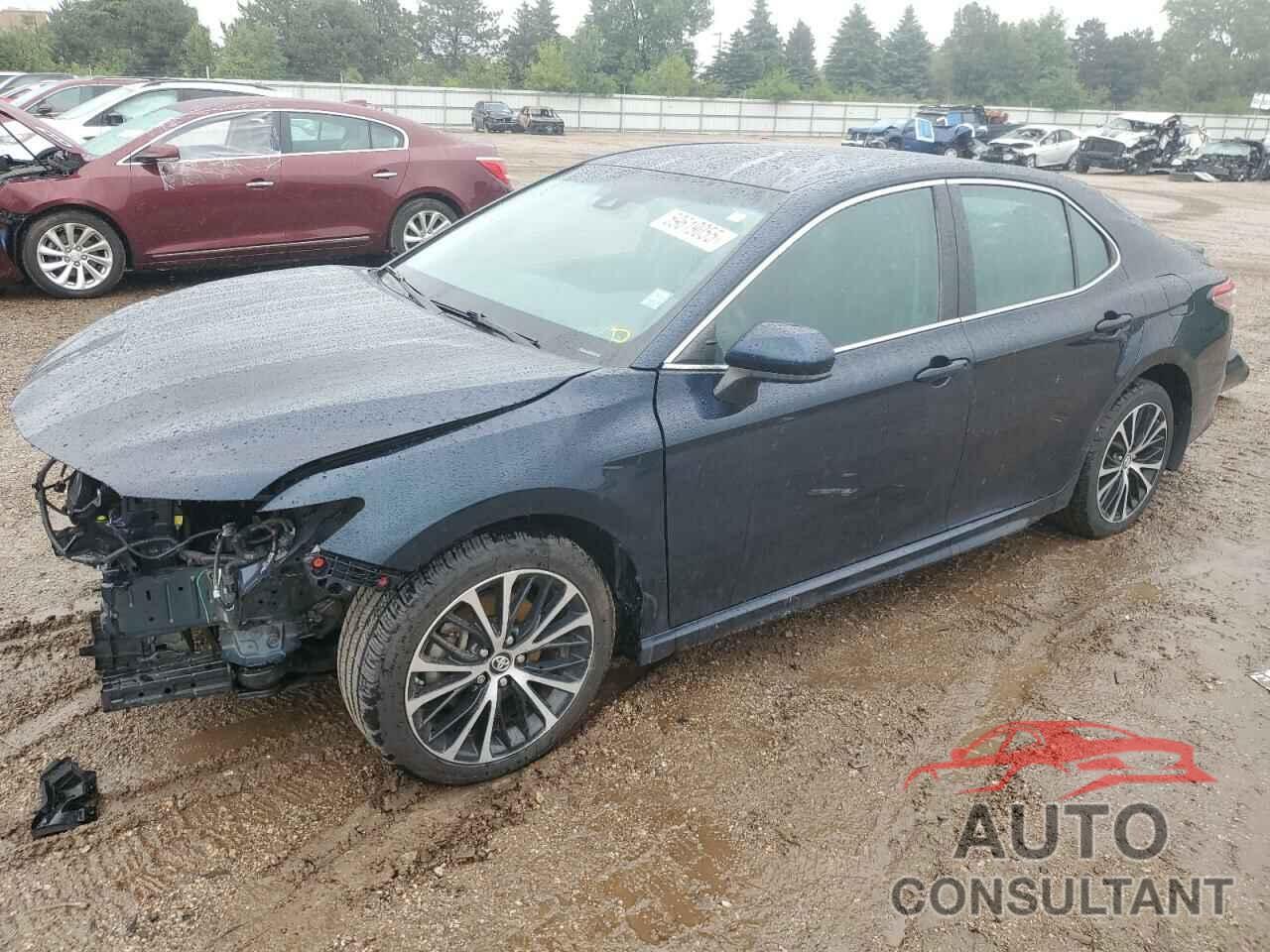 TOYOTA CAMRY 2018 - 4T1B11HK5JU607485