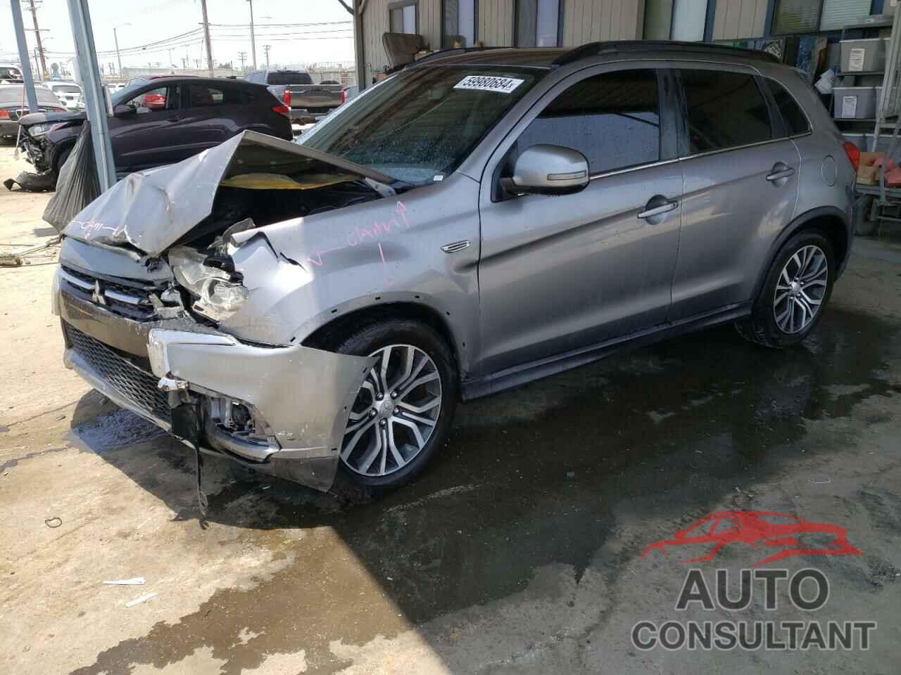 MITSUBISHI OUTLANDER 2018 - JA4AR4AW3JU002463