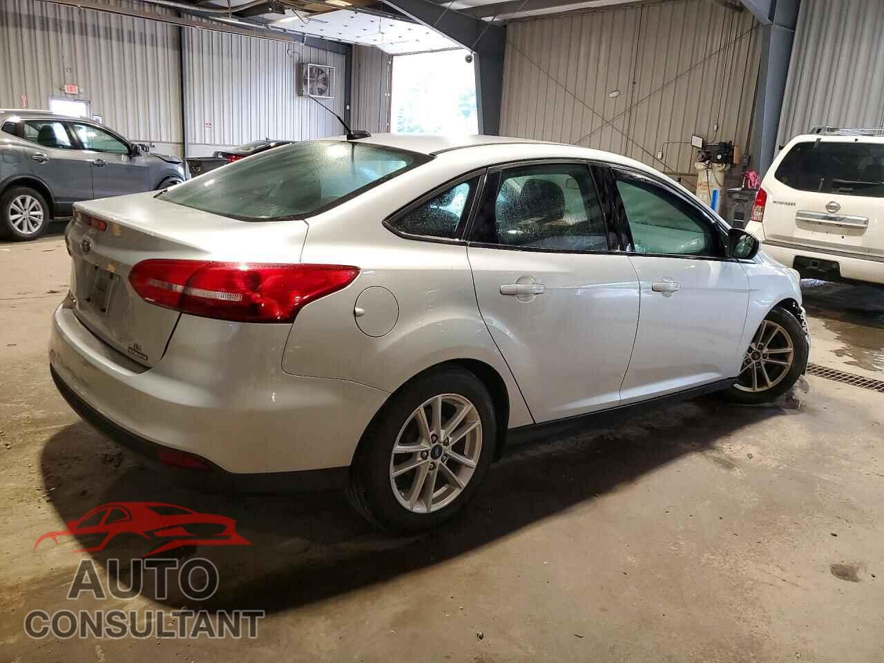 FORD FOCUS 2015 - 1FADP3F20FL339300