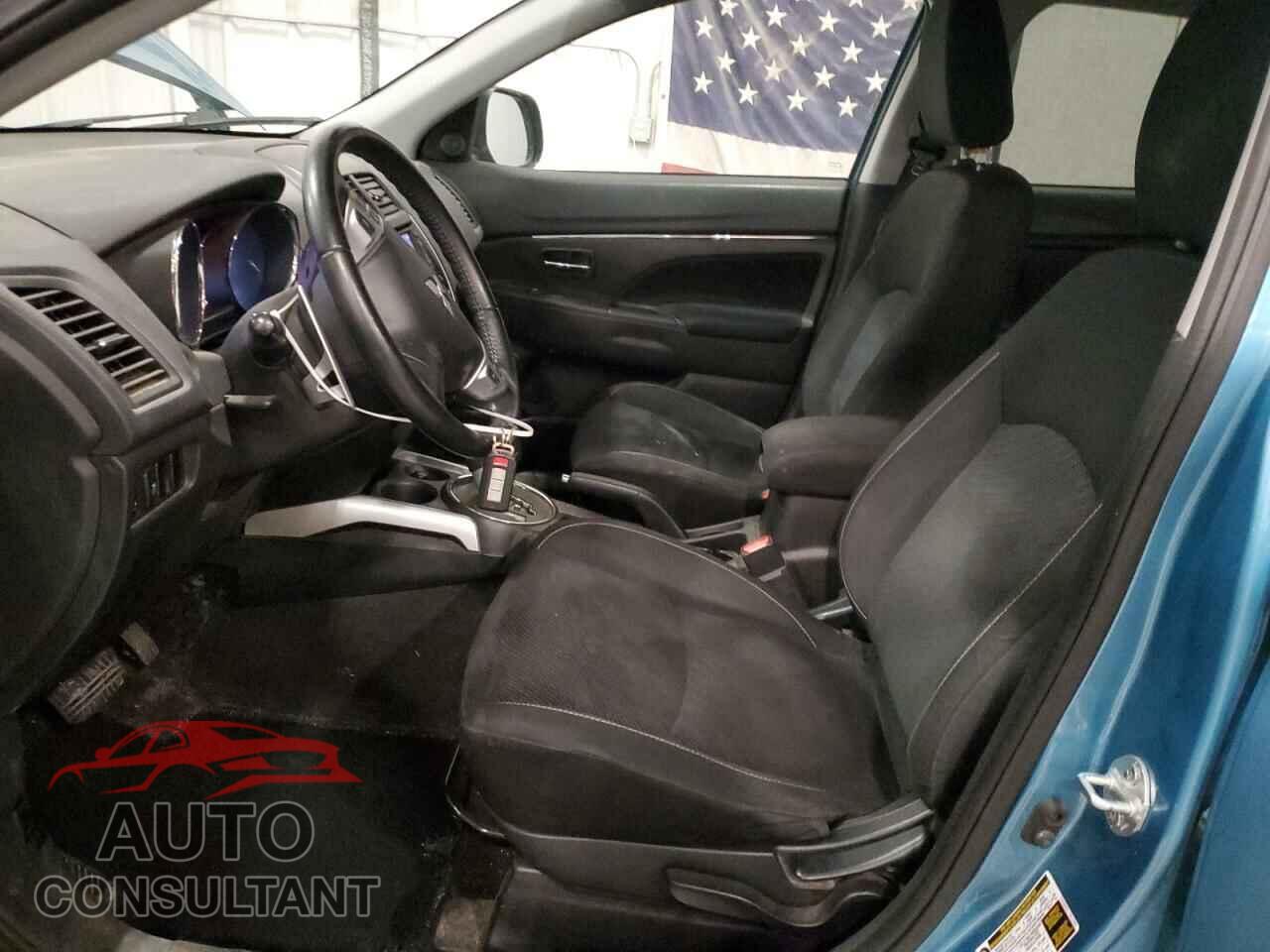 MITSUBISHI OUTLANDER 2013 - 4A4AR4AU0DE009799