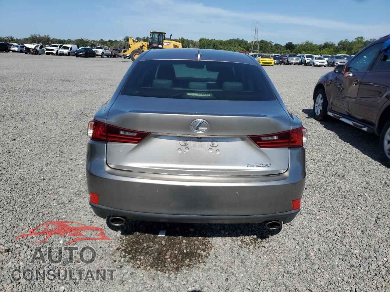 LEXUS IS 2014 - JTHBF1D25E5032752
