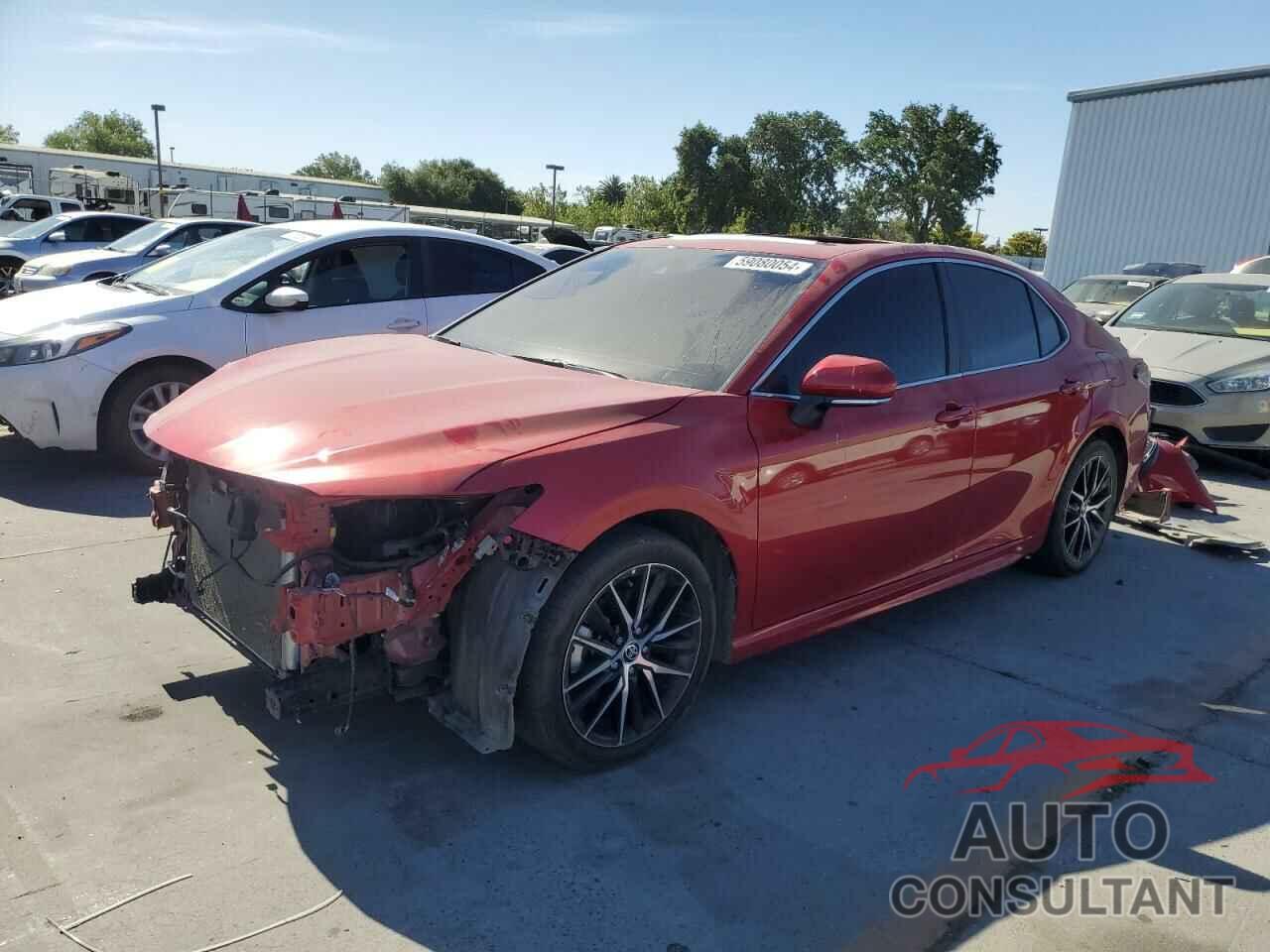 TOYOTA CAMRY 2022 - 4T1T11AK0NU067158