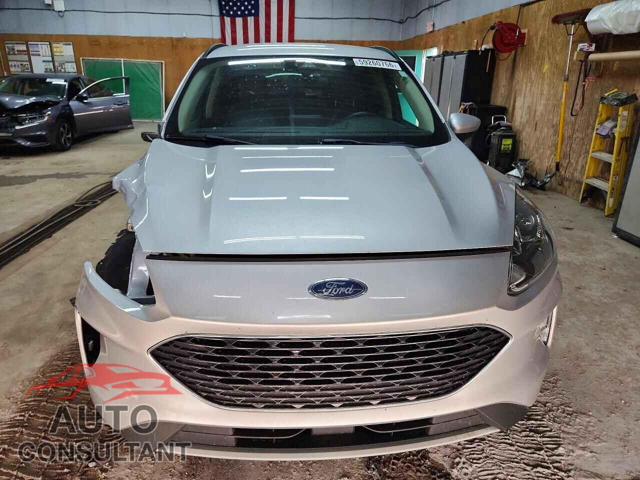 FORD ESCAPE 2020 - 1FMCU9H60LUA30008