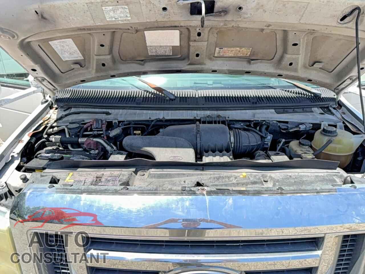 FORD ECONOLINE 2010 - 1FDXE4FSXADA45159