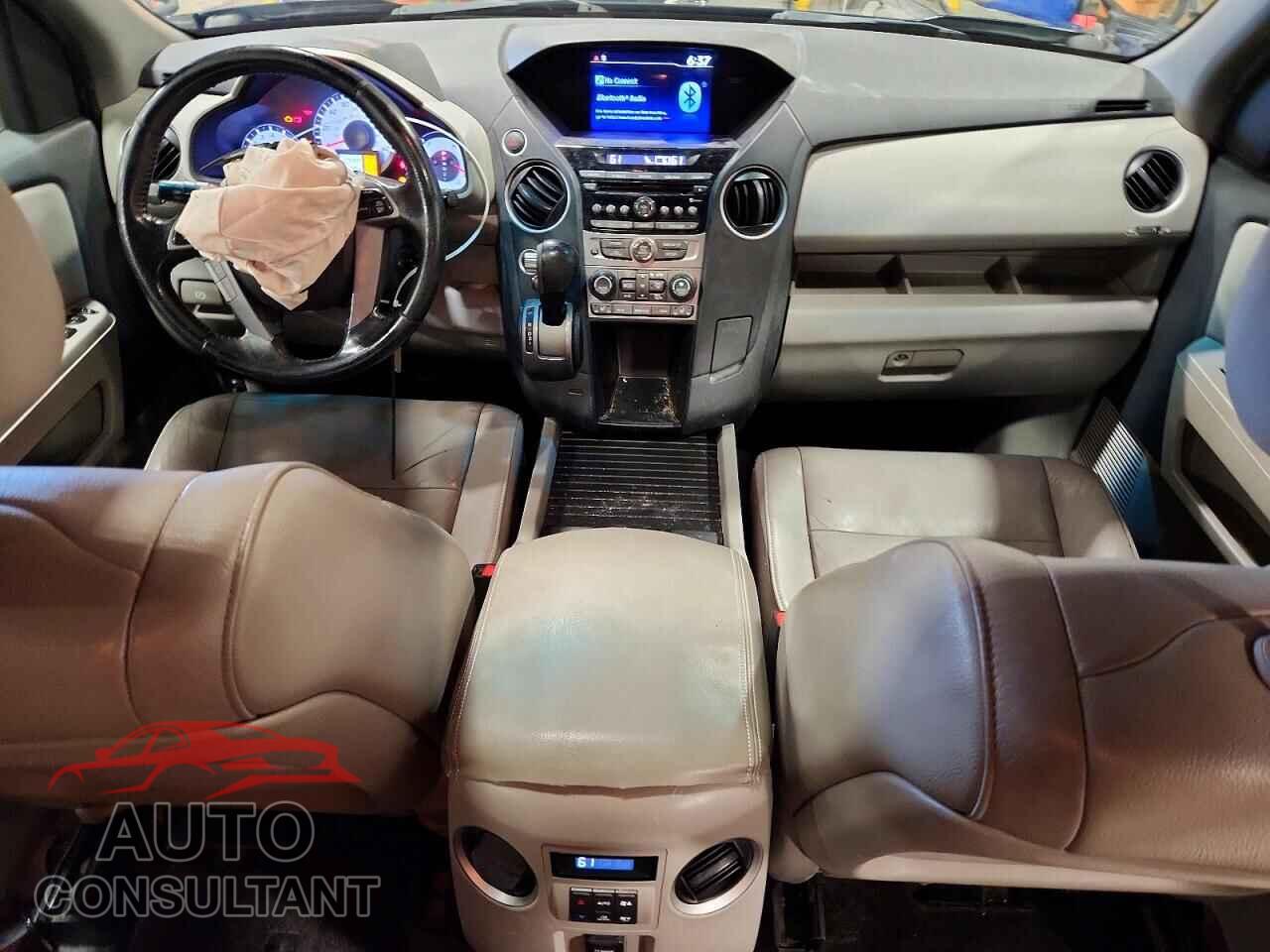 HONDA PILOT 2012 - 5FNYF4H54CB047093