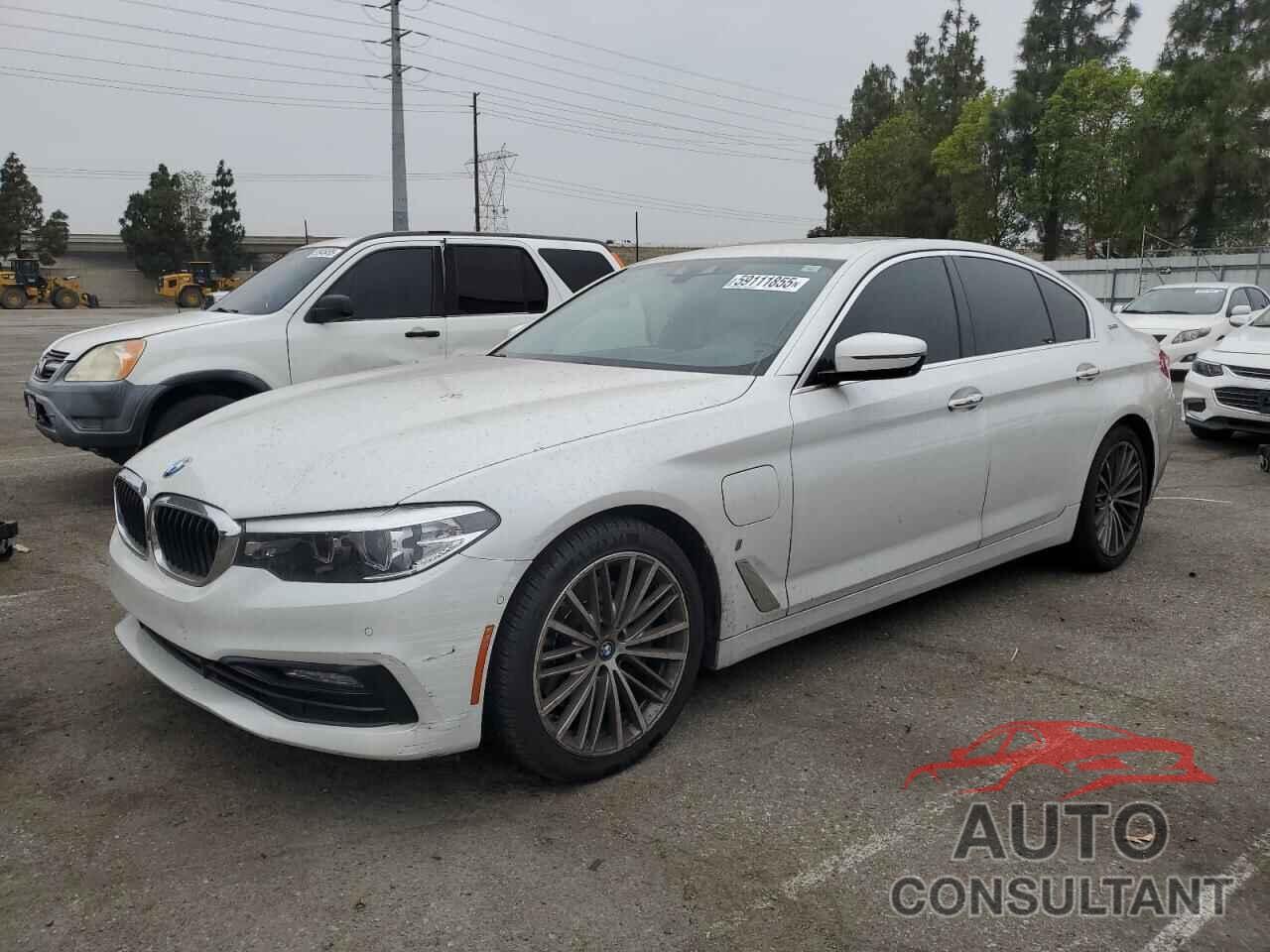 BMW 5 SERIES 2018 - WBAJA9C55JB250172