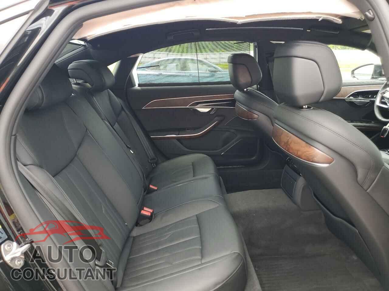 AUDI A8 2024 - WAULDAF88RN014228