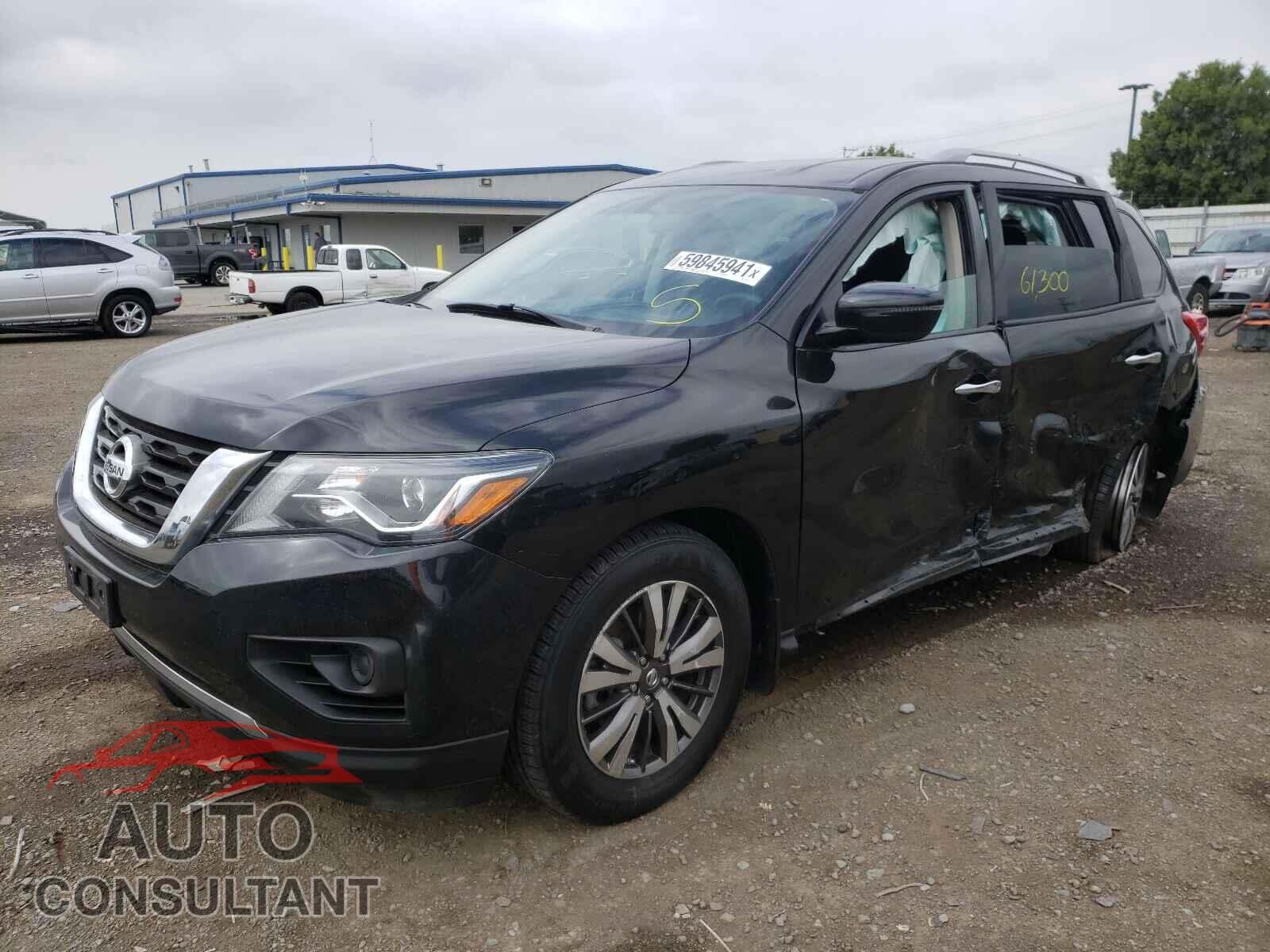 NISSAN PATHFINDER 2017 - 5N1DR2MN1HC911033