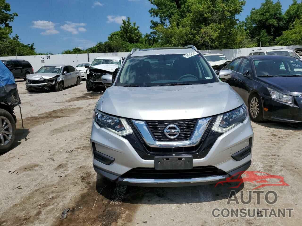 NISSAN ROGUE 2017 - 5N1AT2MT1HC777532