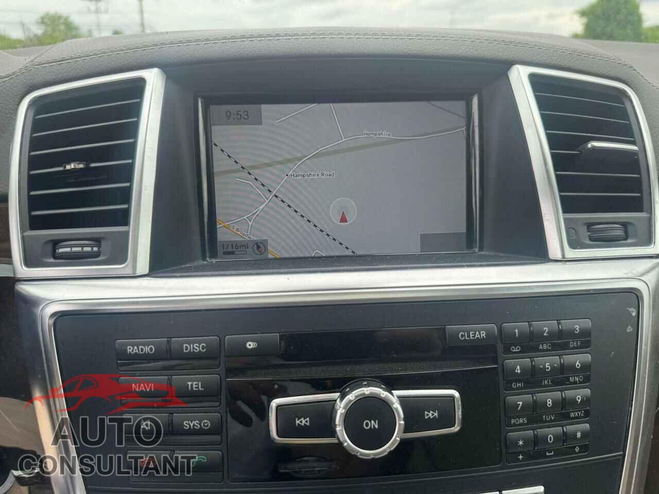 MERCEDES-BENZ GL-CLASS 2013 - 4JGDF7CE6DA156720