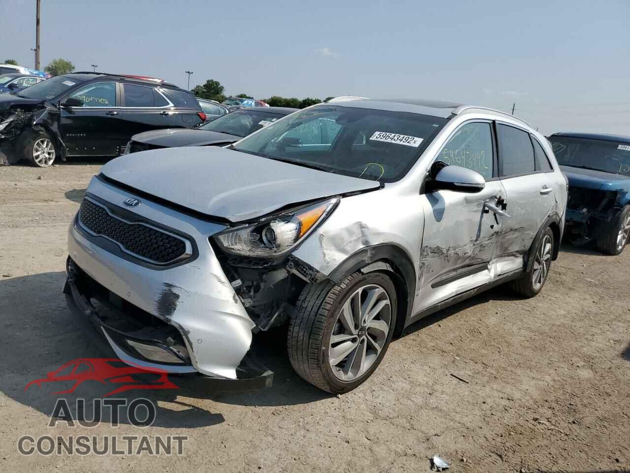 KIA NIRO 2017 - KNDCE3LC3H5048483