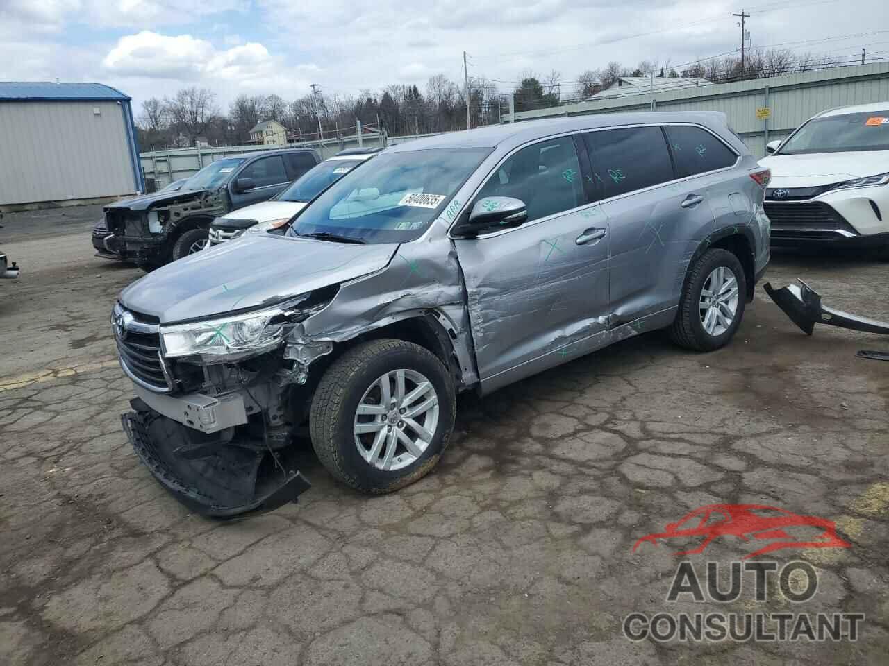 TOYOTA HIGHLANDER 2014 - 5TDBKRFH0ES009922