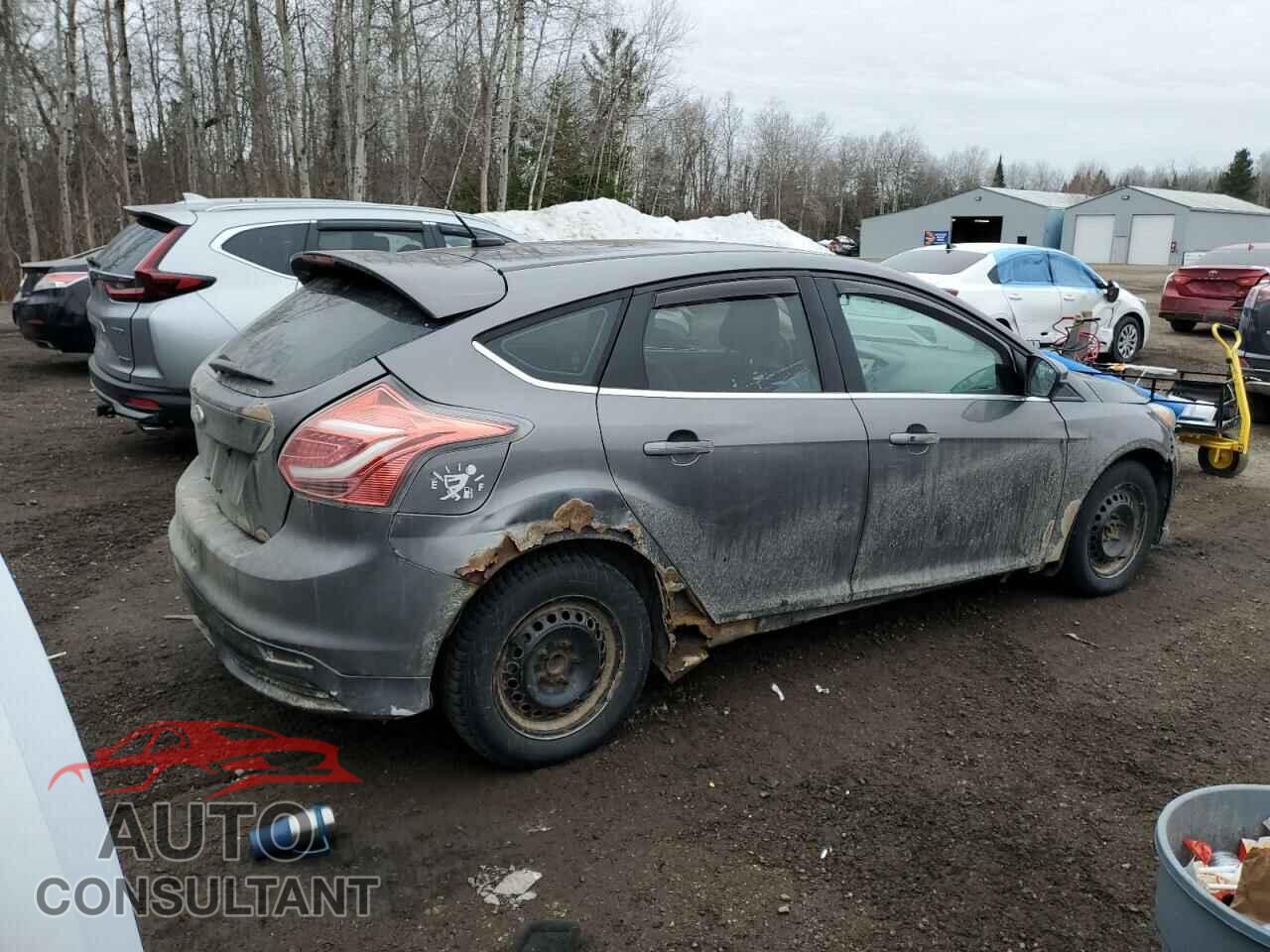 FORD FOCUS 2012 - 1FAHP3M28CL149020