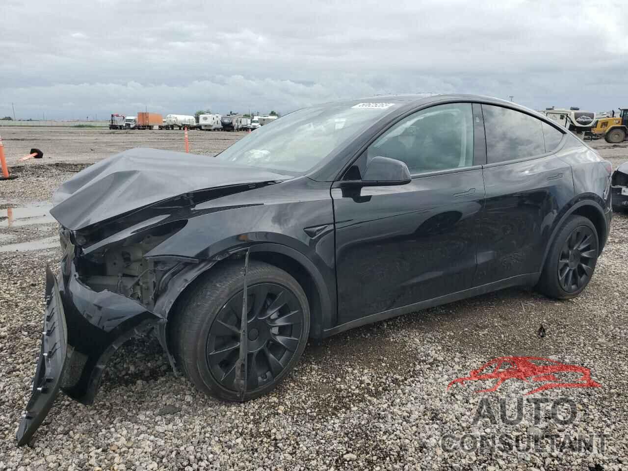 TESLA MODEL Y 2023 - 7SAYGDEE7PA137443
