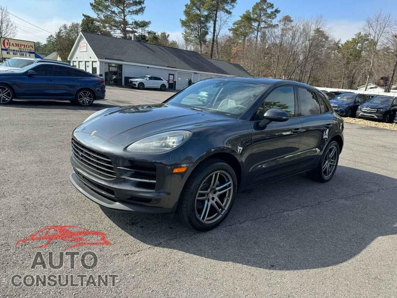 PORSCHE MACAN 2019 - WP1AA2A59KLB05711