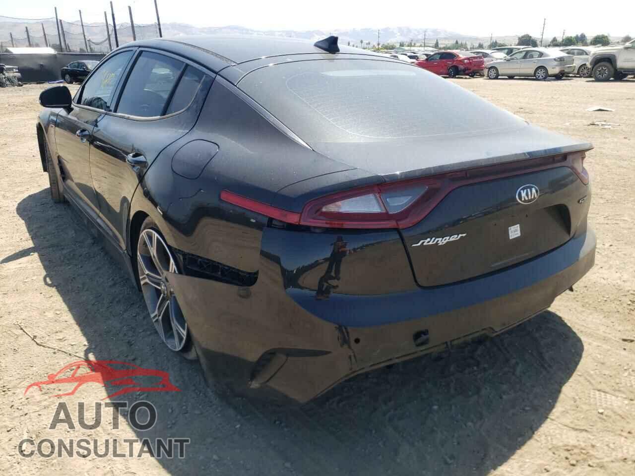 KIA STINGER 2018 - KNAE35LC8J6022694