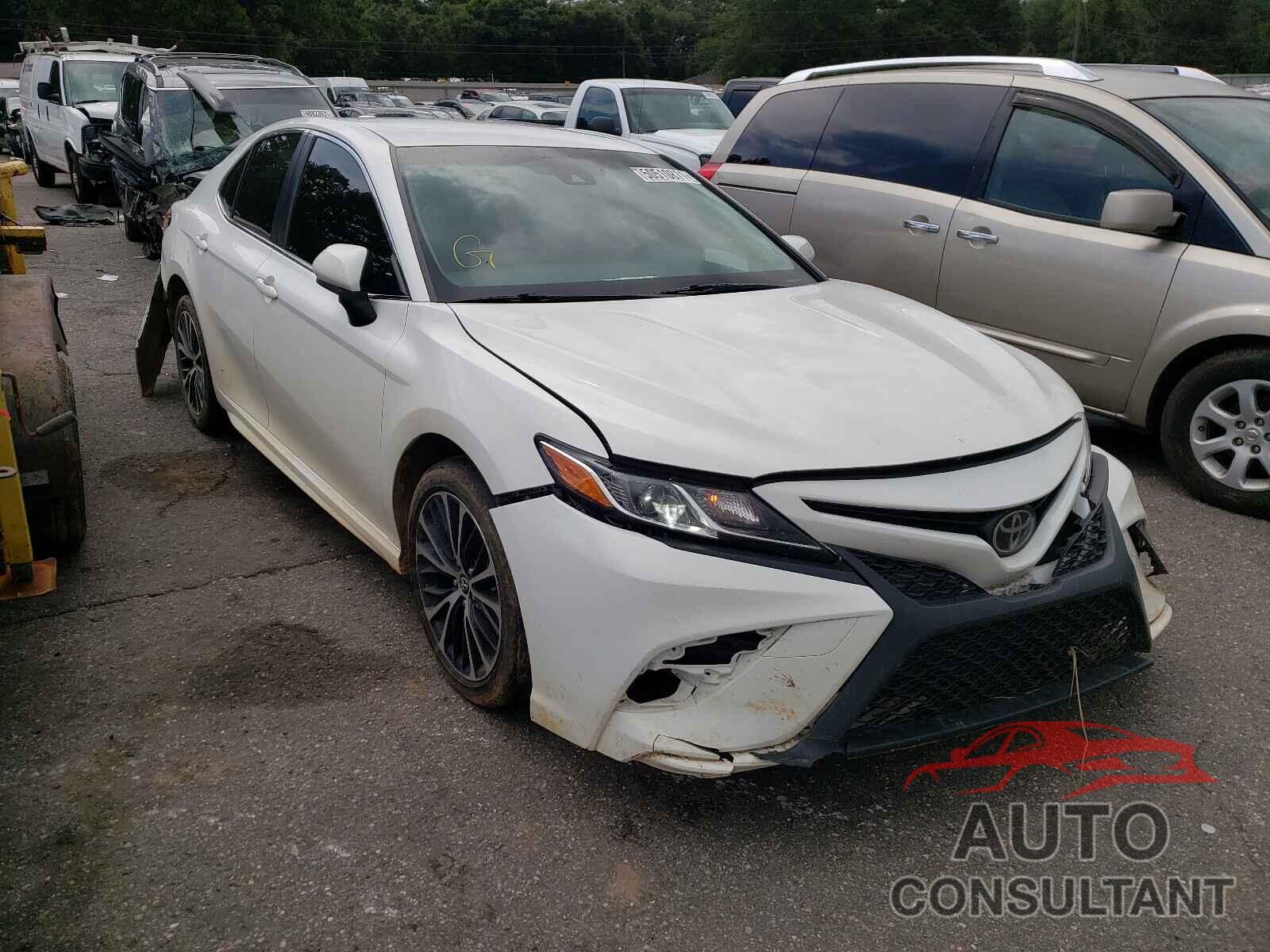 TOYOTA CAMRY 2018 - JTNB11HK8J3035916