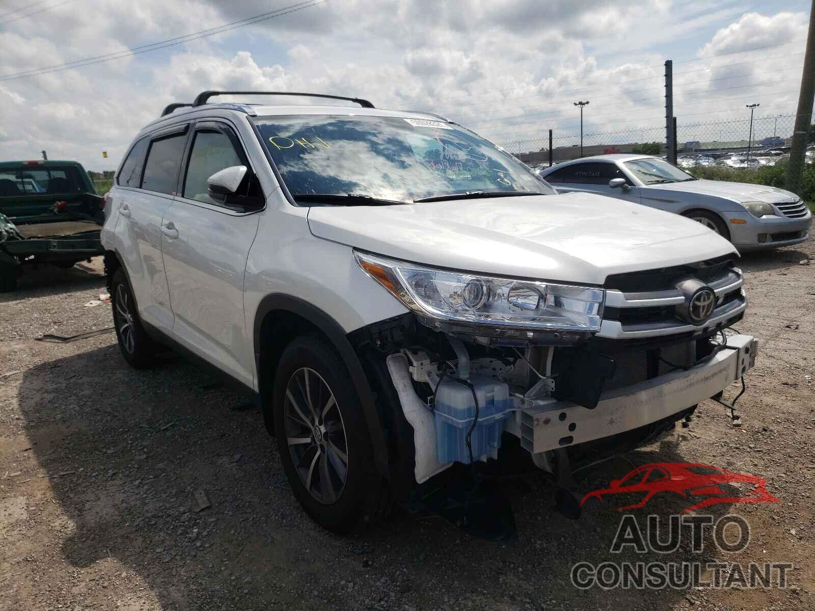 TOYOTA HIGHLANDER 2019 - 5TDJZRFH1KS620349