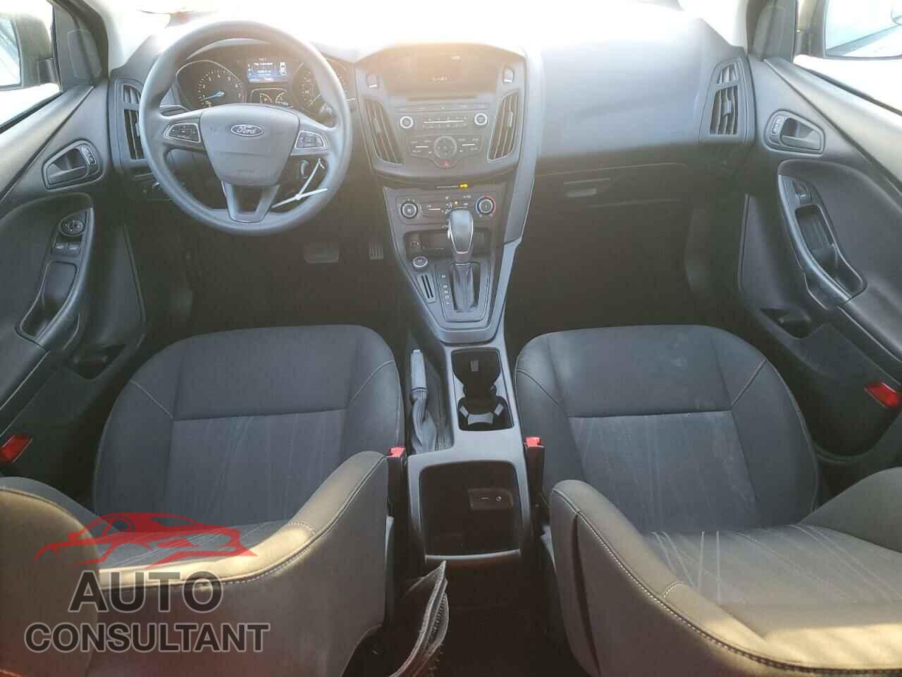 FORD FOCUS 2017 - 1FADP3E22HL282361