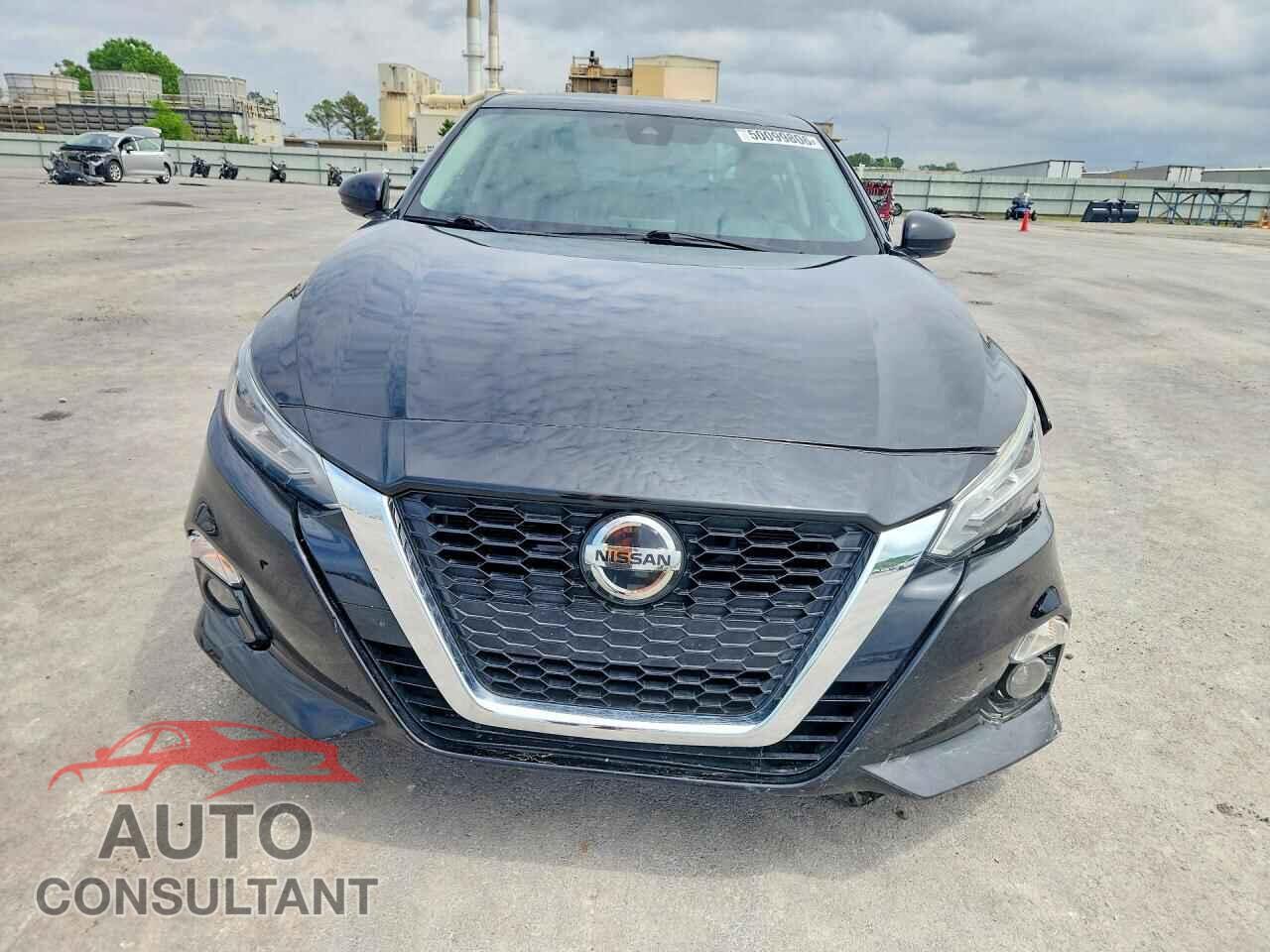 NISSAN ALTIMA 2019 - 1N4BL4DV9KC190529