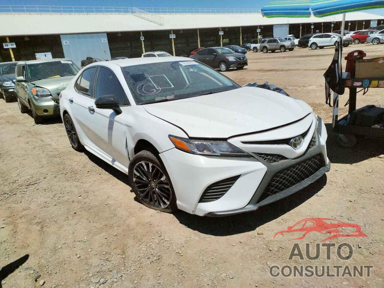 TOYOTA CAMRY 2019 - 4T1B11HK7KU298152