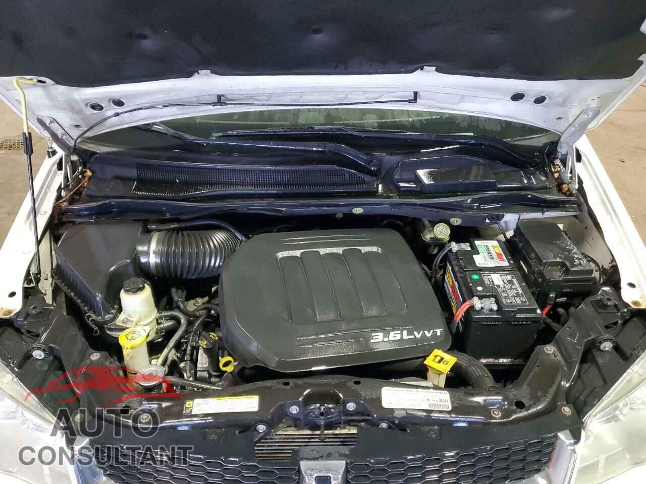 DODGE CARAVAN 2013 - 2C4RDGBG1DR506205