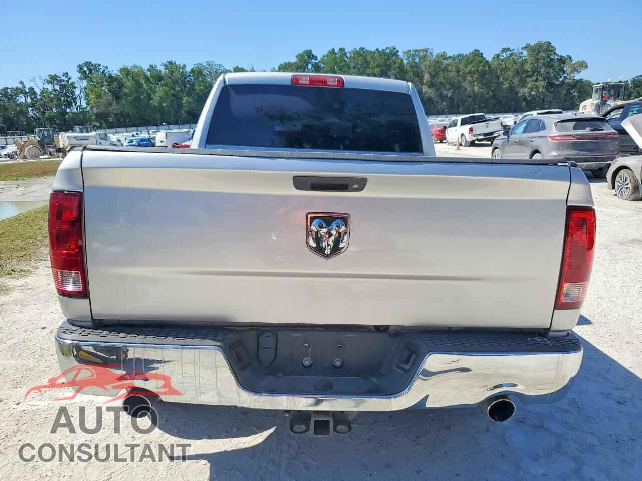 DODGE RAM 1500 2012 - 1C6RD6FT3CS131438