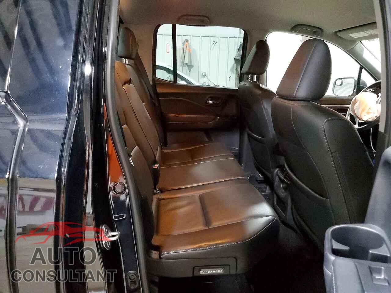 HONDA RIDGELINE 2018 - 5FPYK3F69JB005122