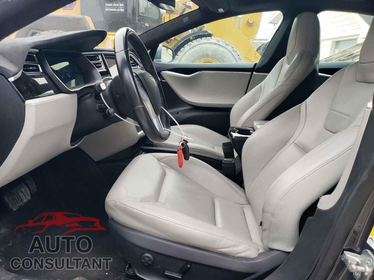 TESLA MODEL S 2016 - 5YJSA1E24GF130087